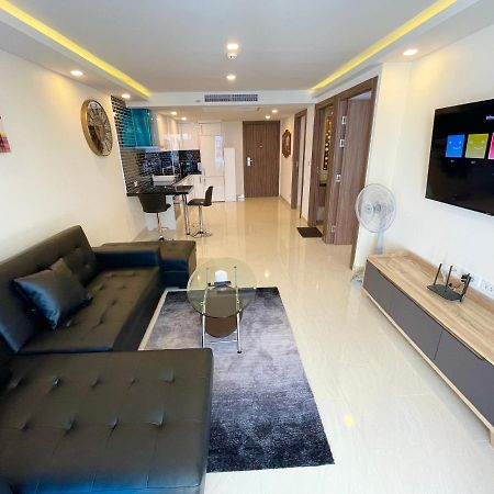 Large Luxury, Pool View, Grand Avenue, Pattaya - 202 Apartment Екстериор снимка